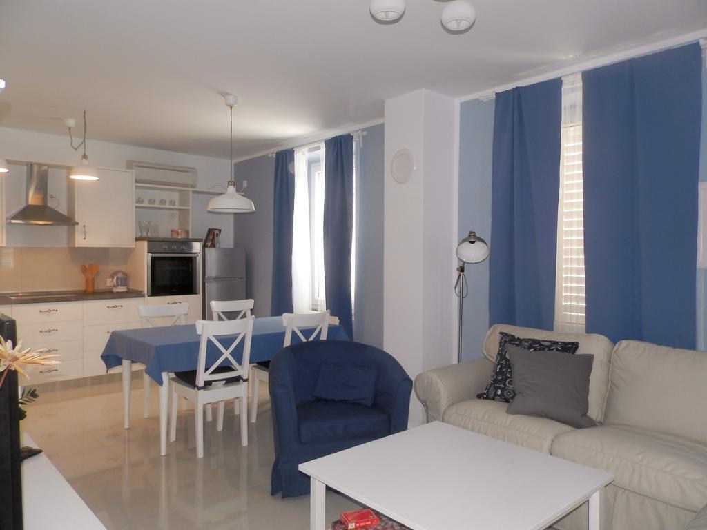 Apartment Kiki Candy Malinska Room photo
